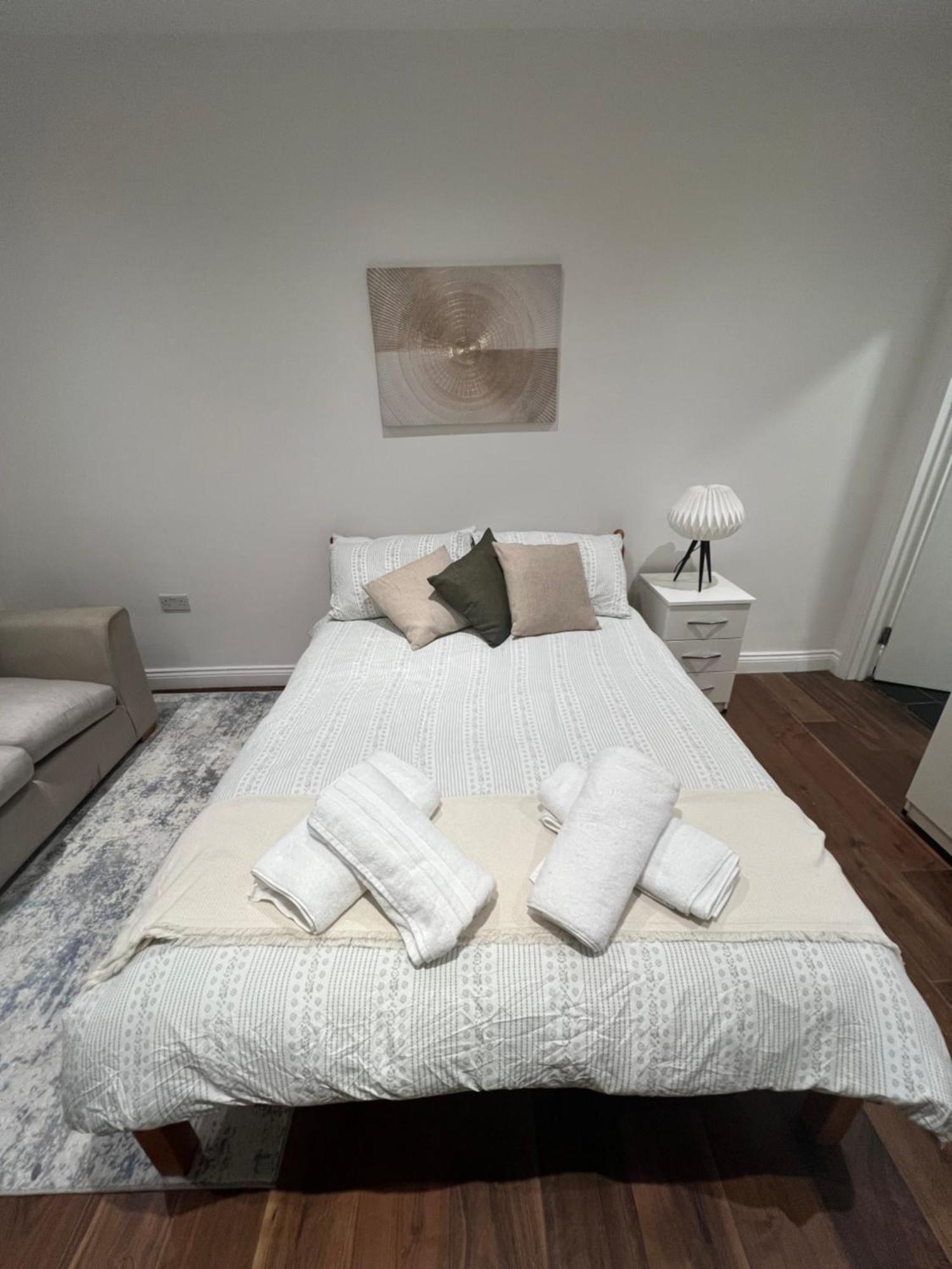 Camden Rooms 2 Лондон Экстерьер фото